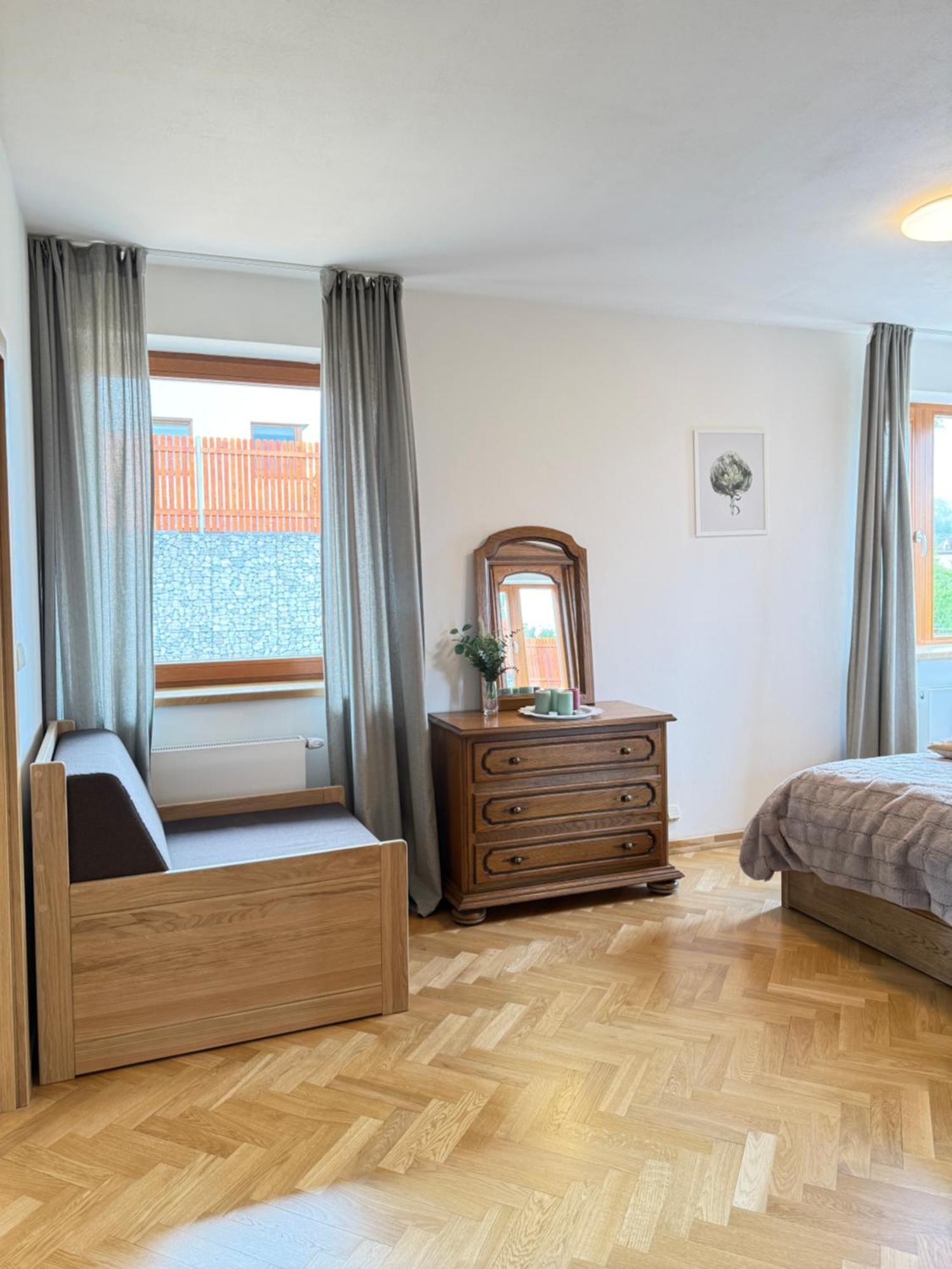 Familyvilla, New 4 Luxury Big Apartments, Parking Prag Dış mekan fotoğraf