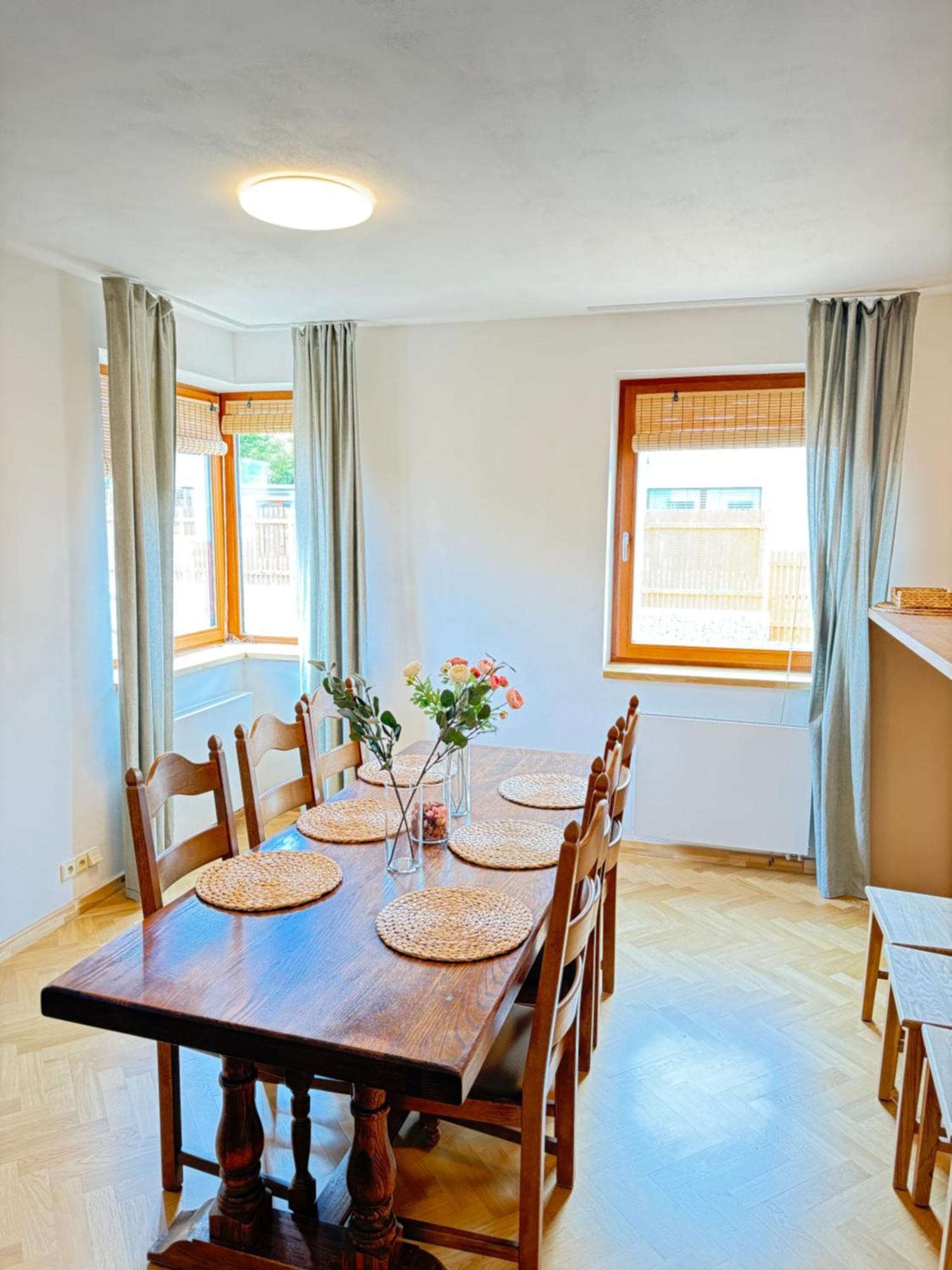 Familyvilla, New 4 Luxury Big Apartments, Parking Prag Dış mekan fotoğraf
